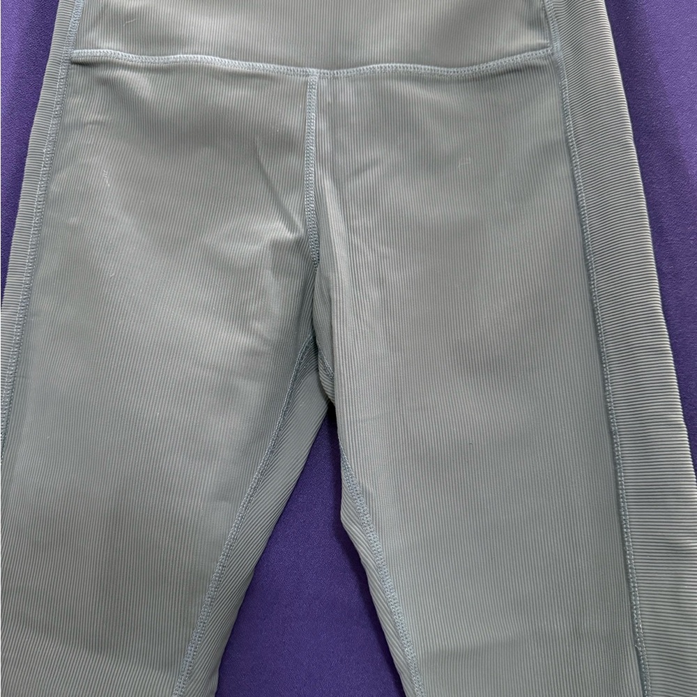 Glyder Sage Green Ribbed Leggings NWOT High Rise Athleisure Yoga Pilates M